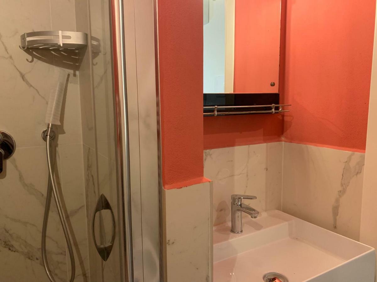 Appartement L'8boutique Via Piella à Bologne Extérieur photo